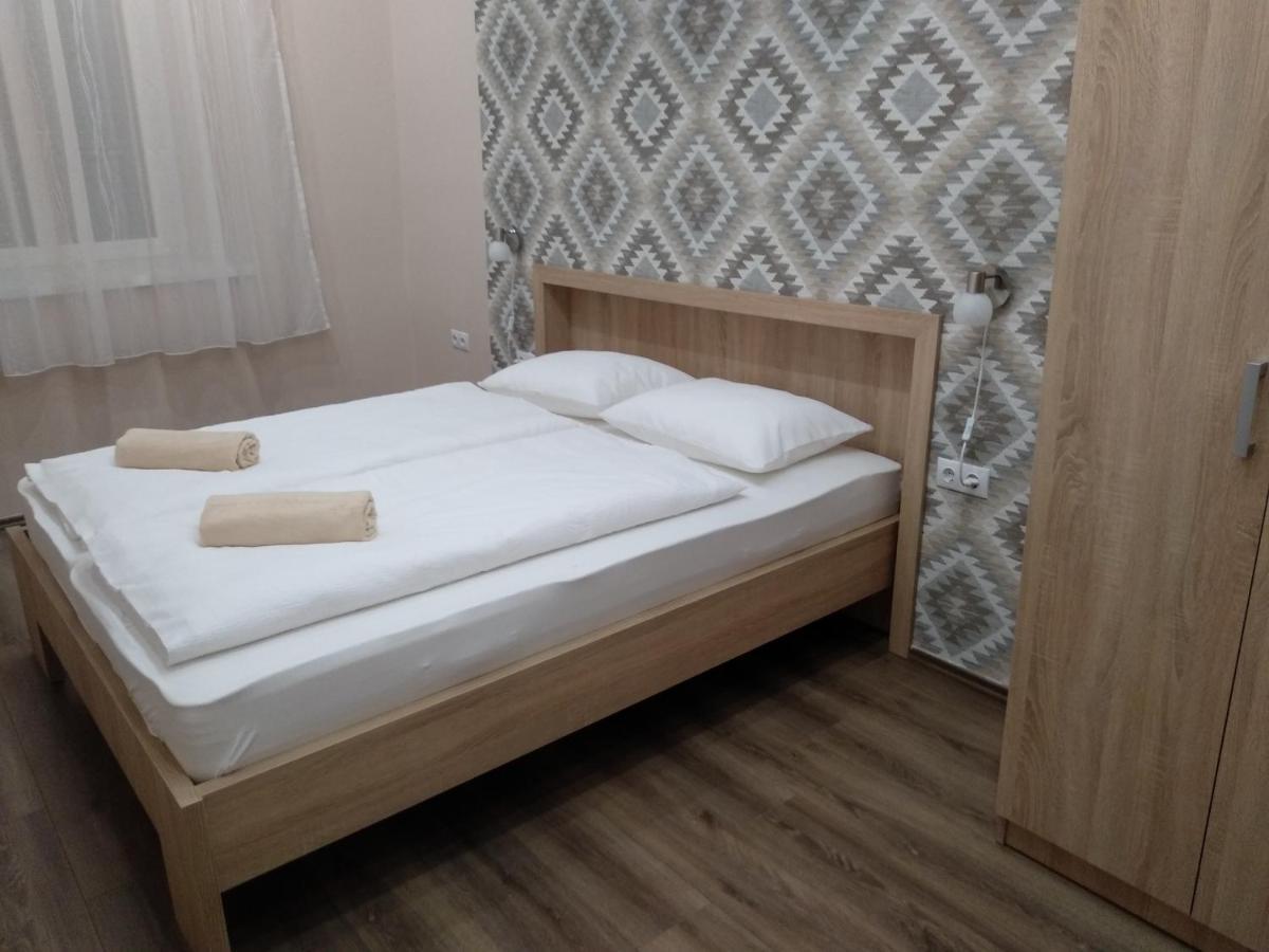 Gesztenye Apartman Makó Exteriér fotografie