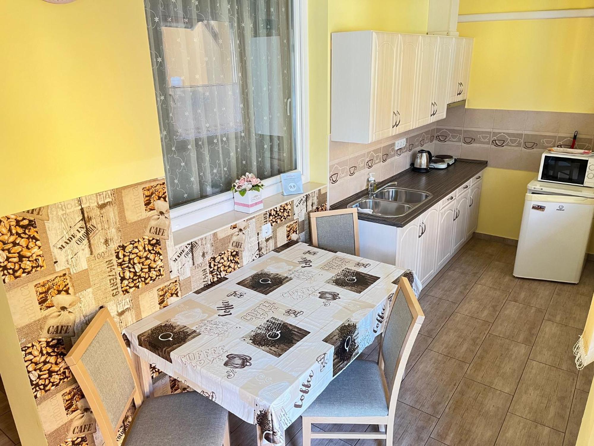 Gesztenye Apartman Makó Exteriér fotografie