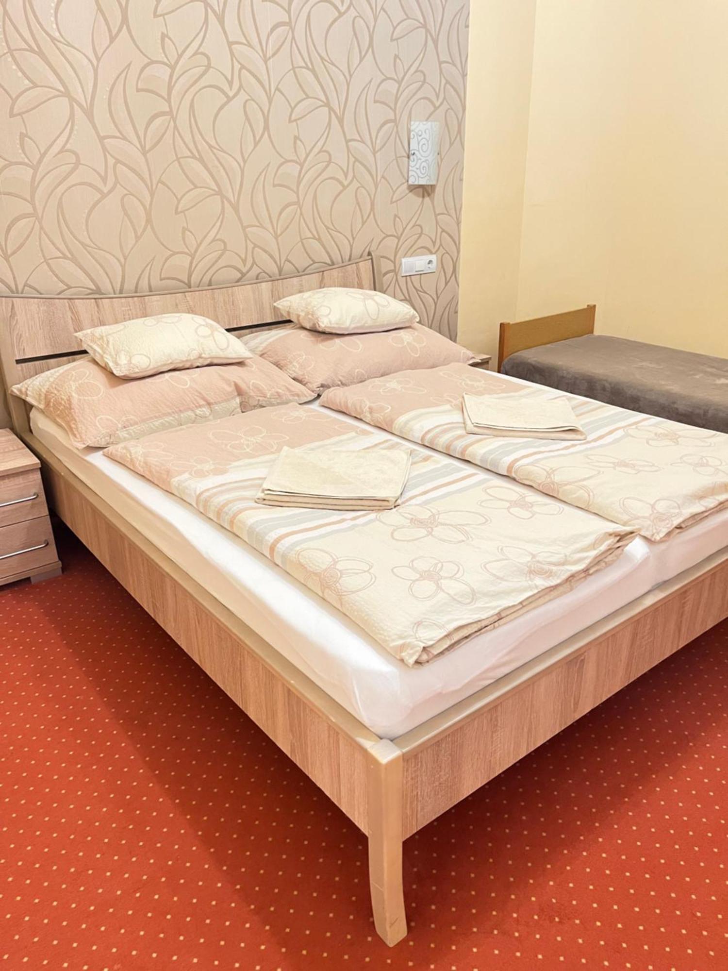 Gesztenye Apartman Makó Exteriér fotografie