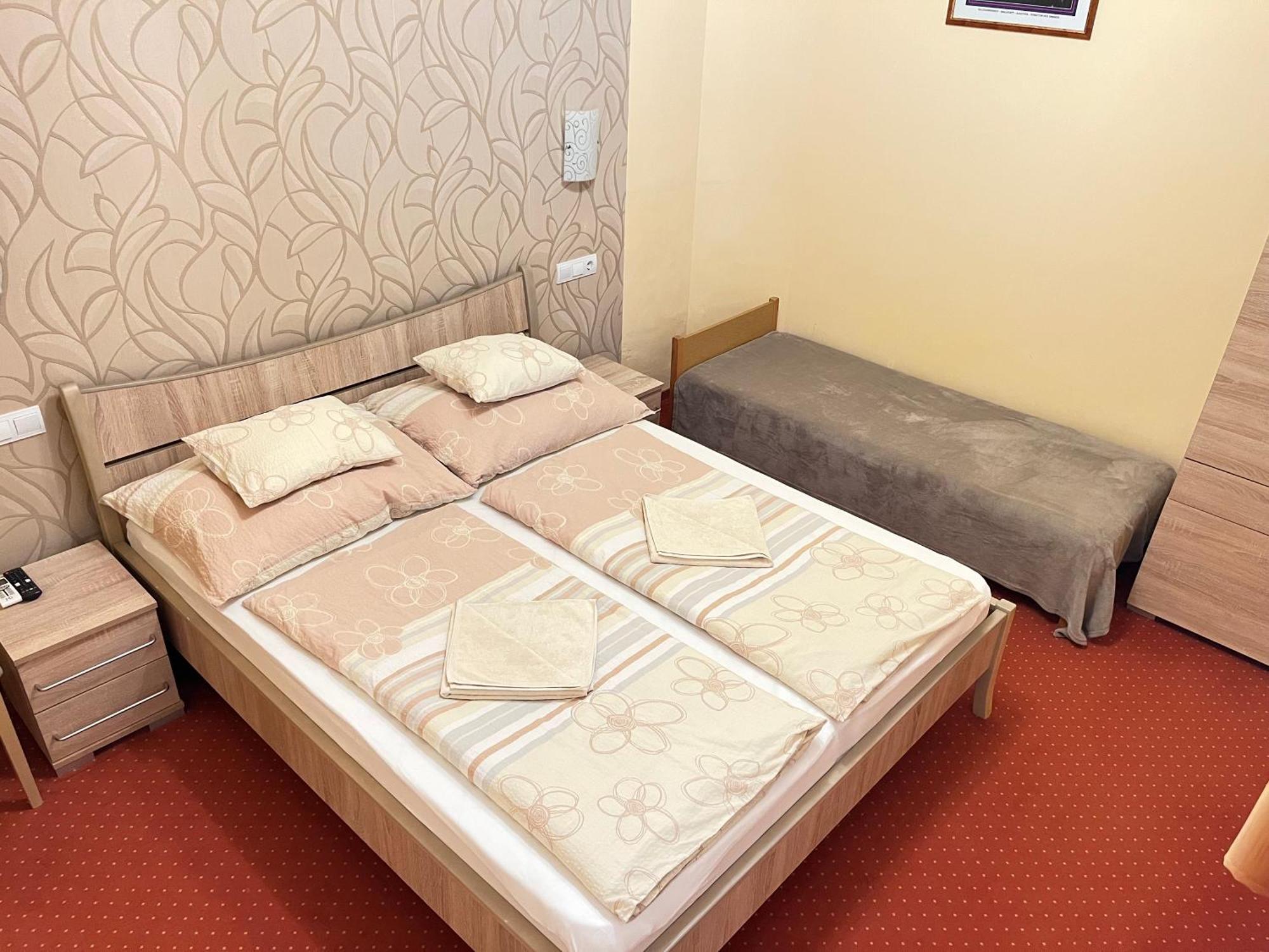 Gesztenye Apartman Makó Exteriér fotografie