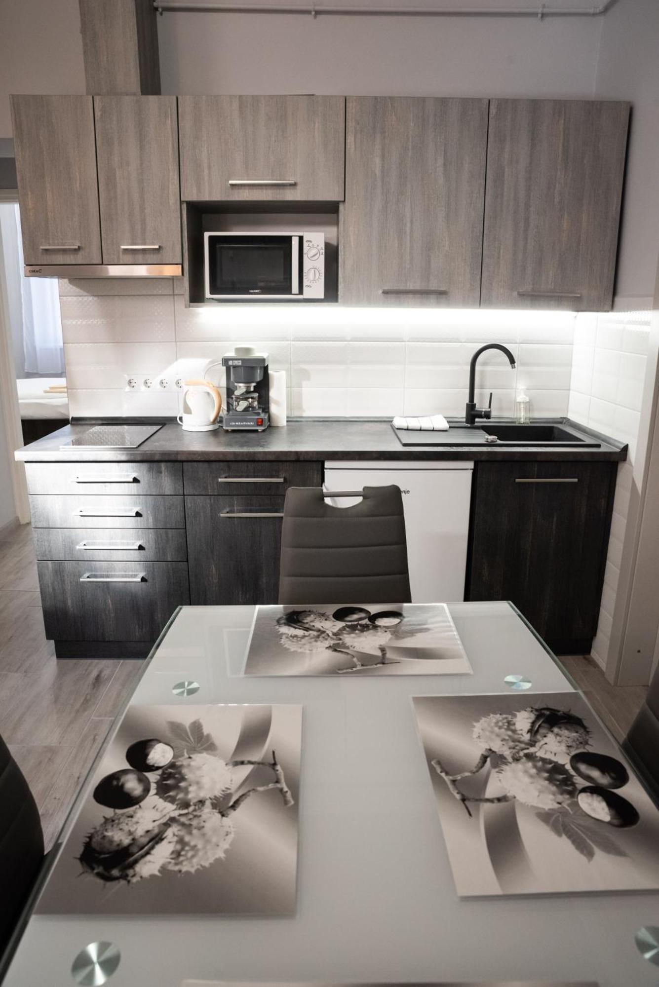 Gesztenye Apartman Makó Exteriér fotografie
