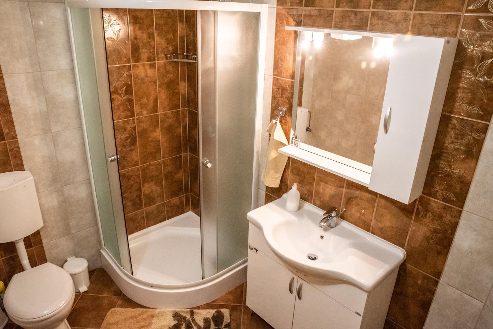 Gesztenye Apartman Makó Exteriér fotografie