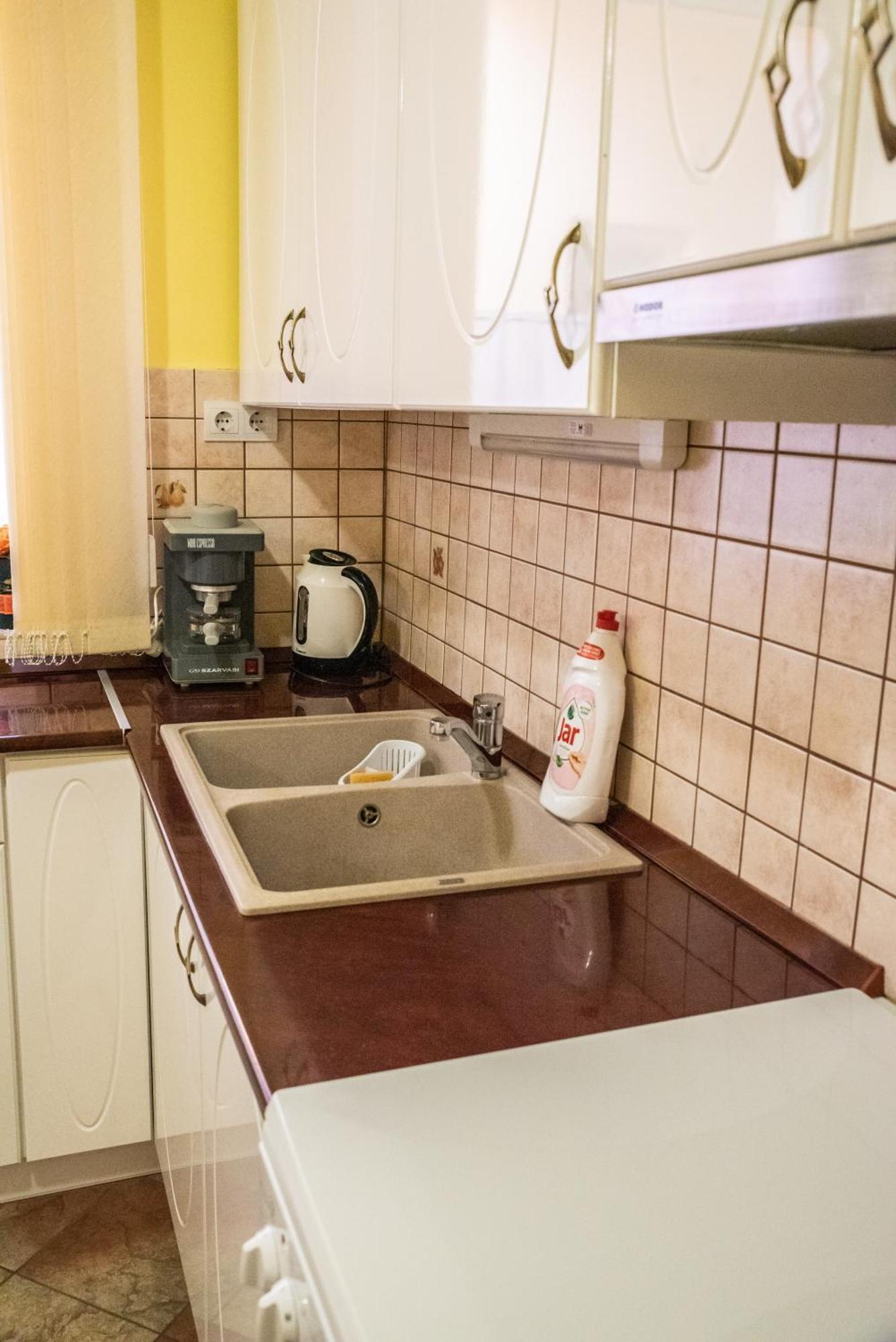 Gesztenye Apartman Makó Exteriér fotografie