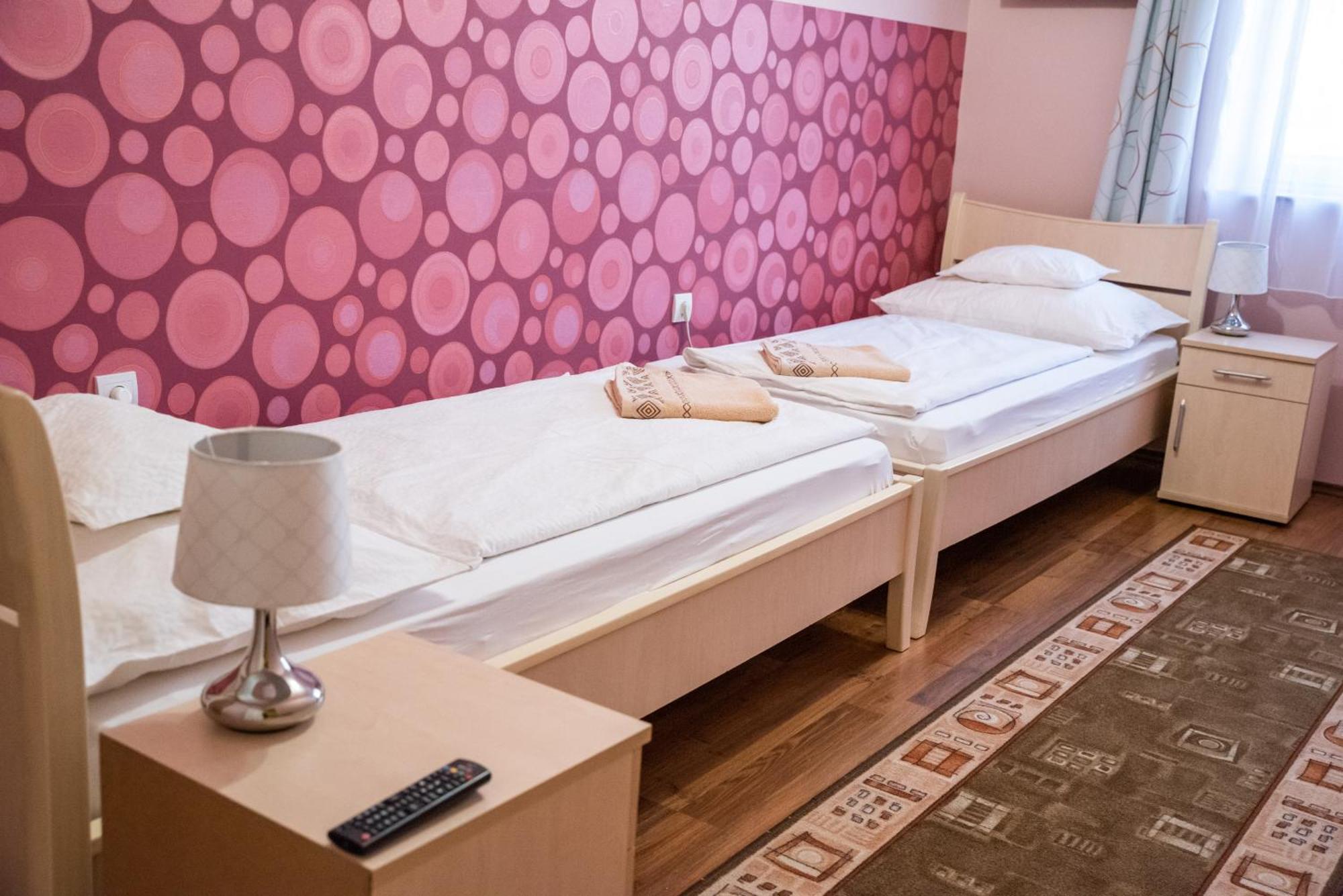 Gesztenye Apartman Makó Exteriér fotografie